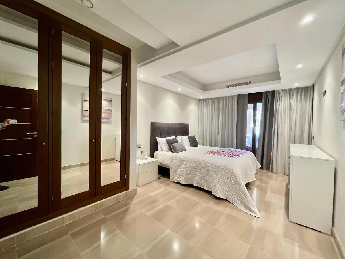 Apartman Precioso Apartamento Con Vistas Al Mar , Estepona
